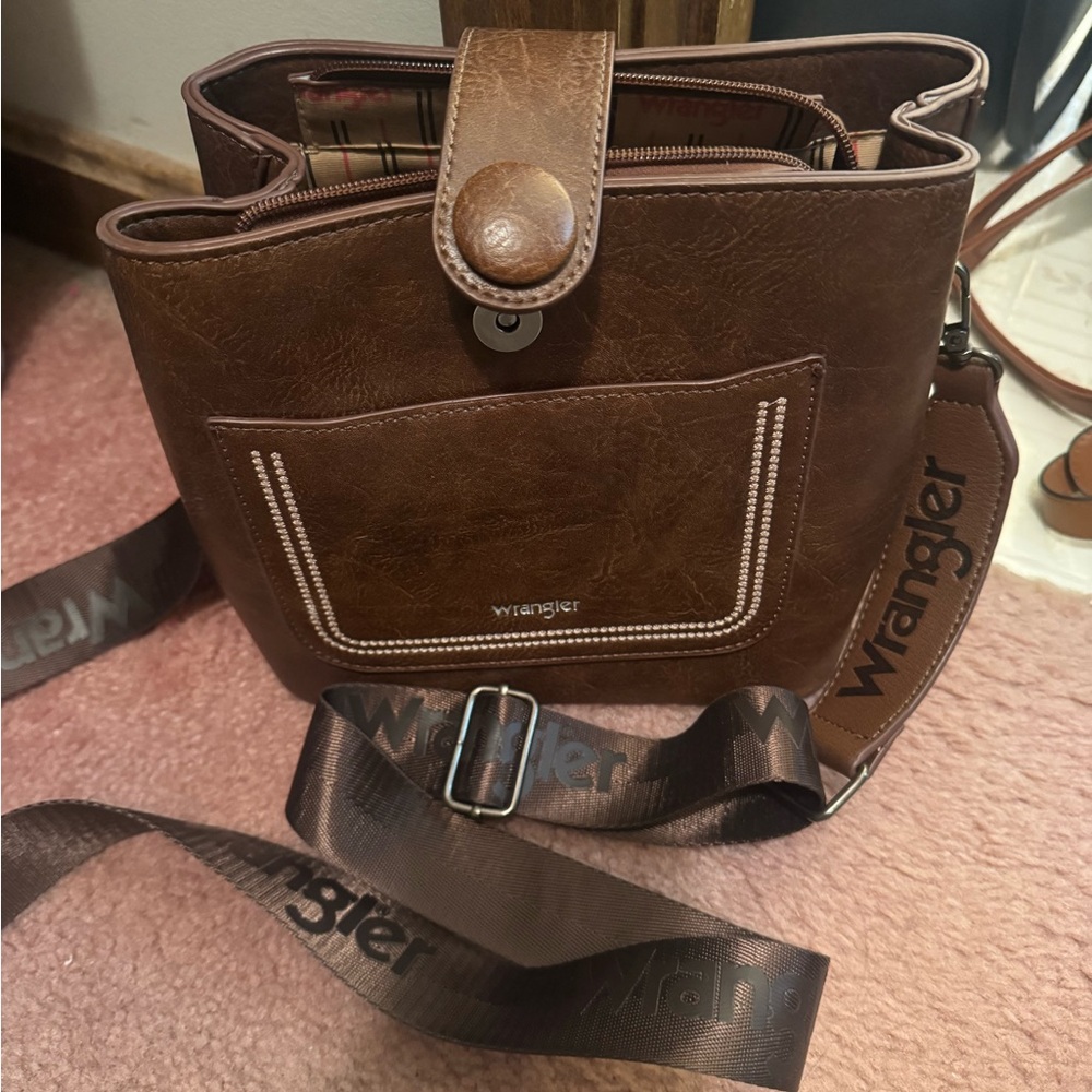 Wrangler Chestnut Brown Men's Messenger Bag